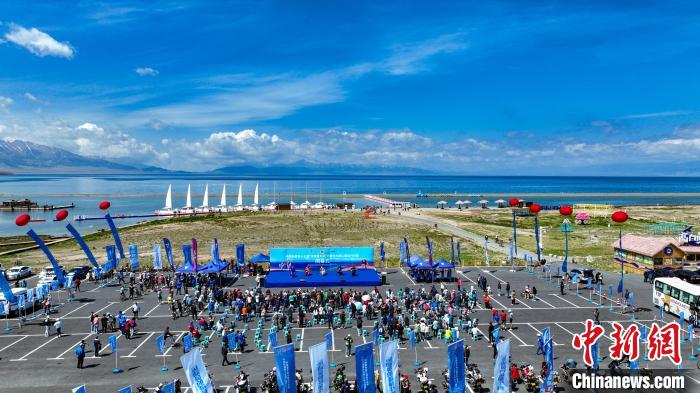 新疆乌鲁木齐传来喜讯:天莱香牛杯第十五届环