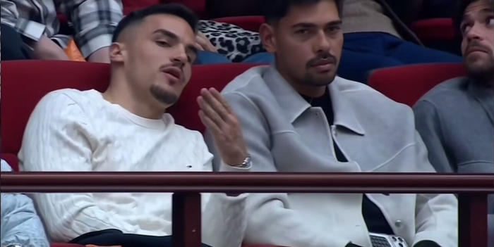 山东泰山队球员现身CBA赛场助威，备战中超客场