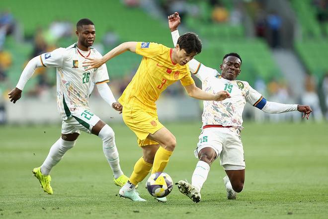 国足0比2负喀麦隆 邵佳一：前十分钟专注度不足