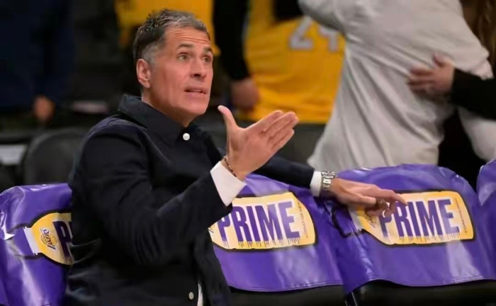 肯纳德三分绝杀湖人掀翻魔术豪取9连胜