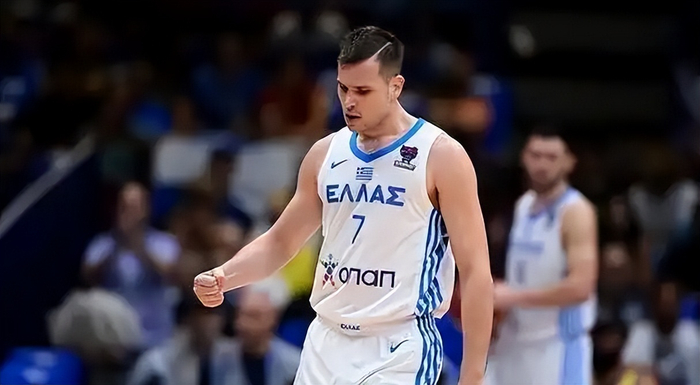 CBA季后赛外援名单调整引连锁反应