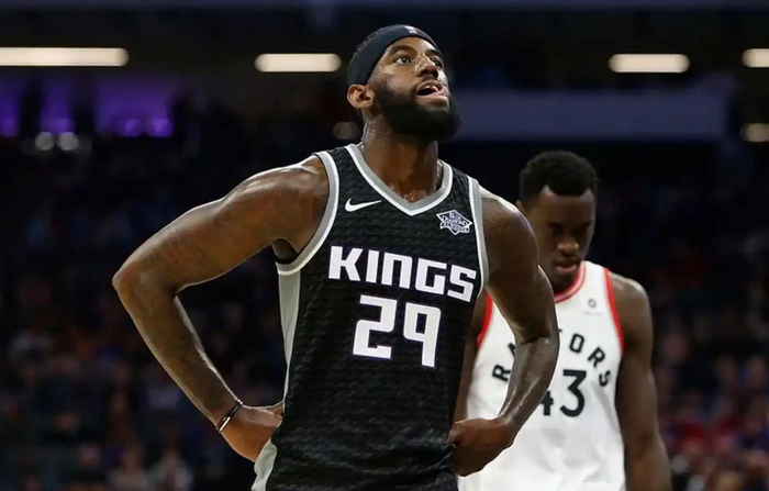 CBA季后赛外援名单调整引连锁反应