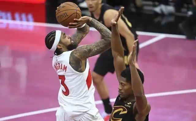NBA季后赛多场对决引爆赛点争夺 凯尔特人雷霆领