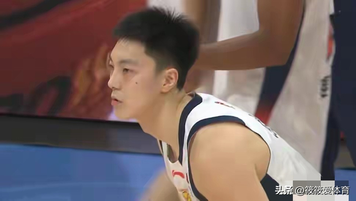 裁判争议成焦点 北京男篮险胜广东队